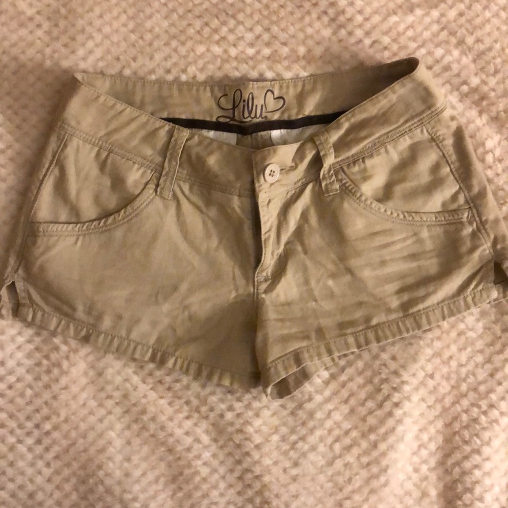 Lilu tan shorts
